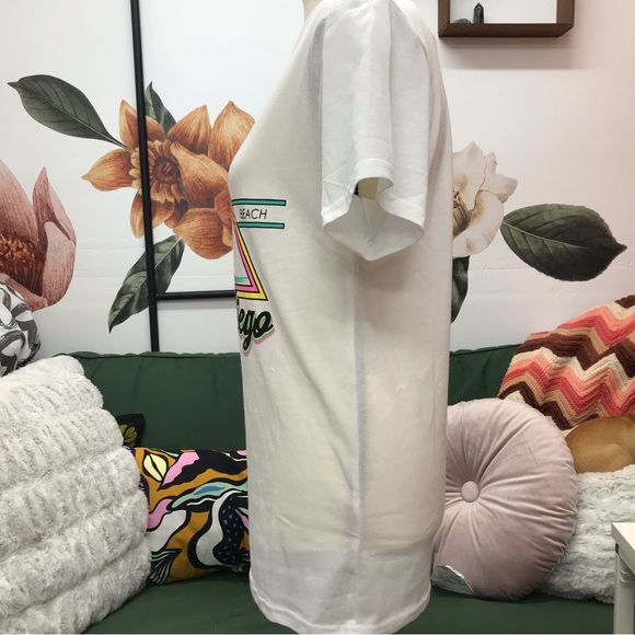 ☀️🌊🏄‍♂️SAN DIEGO BEACH BEACH T !!!!🌴 - Picture 5 of 14